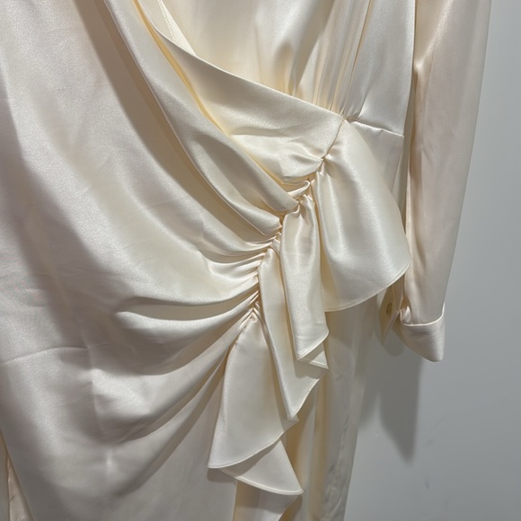 SANDRO dress NWT ivory size 40 - Picture 6 of 7